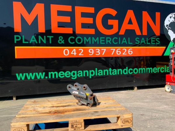 DOUBLE LOCKING QUICK HITCH..30mm PINS....1496. 377212650