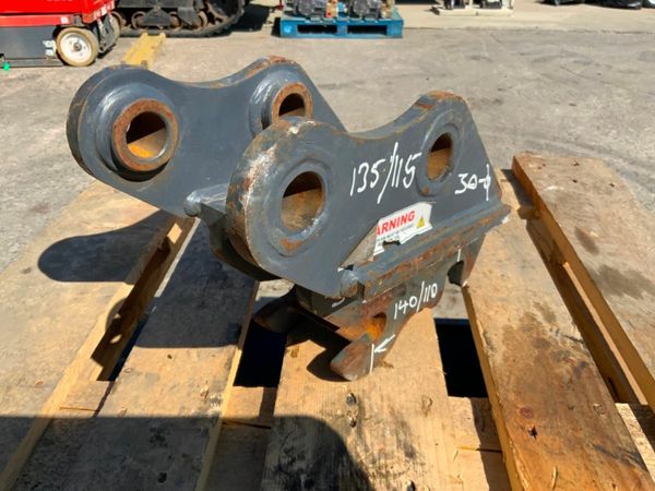 DOUBLE LOCKING QUICK HITCH..30mm PINS....1496. 377212662