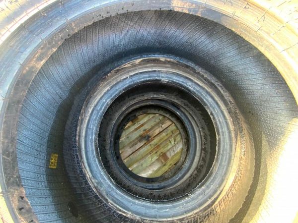 15.5 x 25 JCB SITEMASTER TELEPORTER TYRES...1316. 377212680