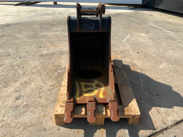 18" RHINOX XP DIGGING BUCKET.....60mm PINS...1596. 377212618