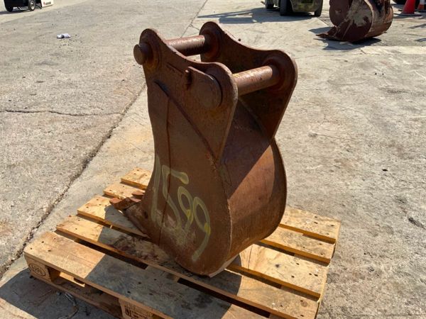 12" DIGGING BUCKET.....60mm PINS........1599t. 377212702