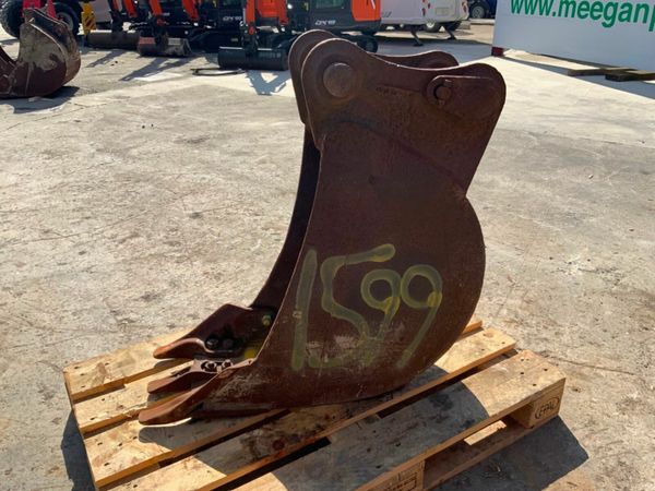 12" DIGGING BUCKET.....60mm PINS........1599t. 377212703