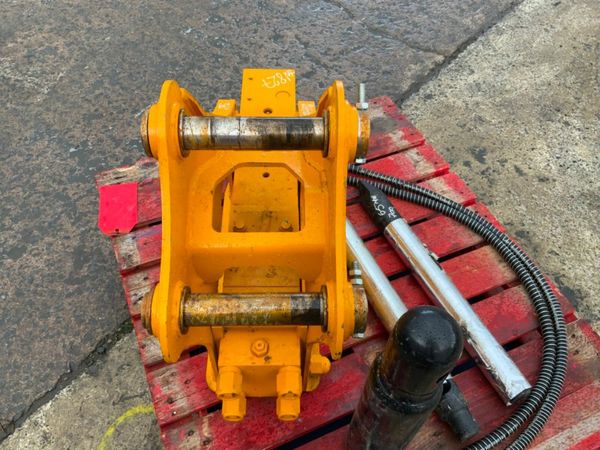 BLK 680 HAMMER , BREAKER.....50mm PINS.....1827. 377212818