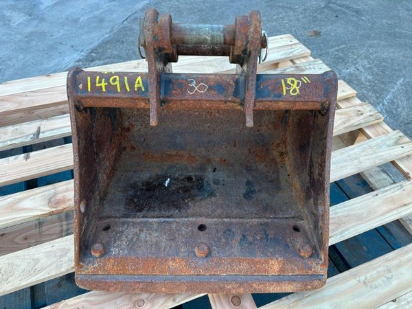18" RHINOX DIGGING BUCKET ... 30MM ...1491A 377212837