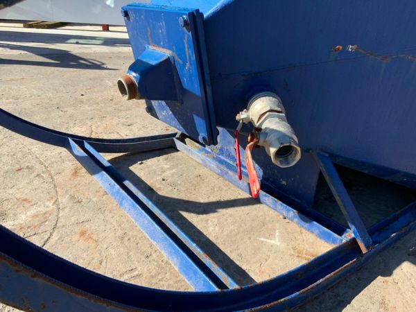 SITE CRANE / HIAB CONCRETE GROUT SKIP....4250. 377213279
