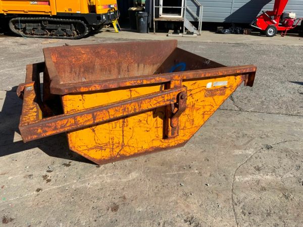 SELF TIPPING BUILDERS RUBBLE BOAT SKIP...2403. 377213236