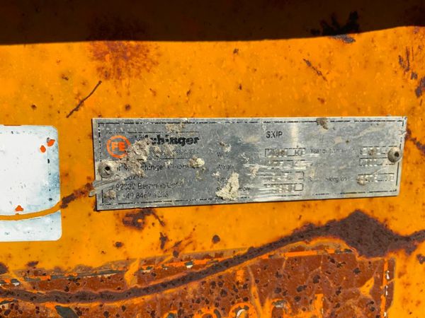 SELF TIPPING BUILDERS RUBBLE BOAT SKIP...2403. 377213237