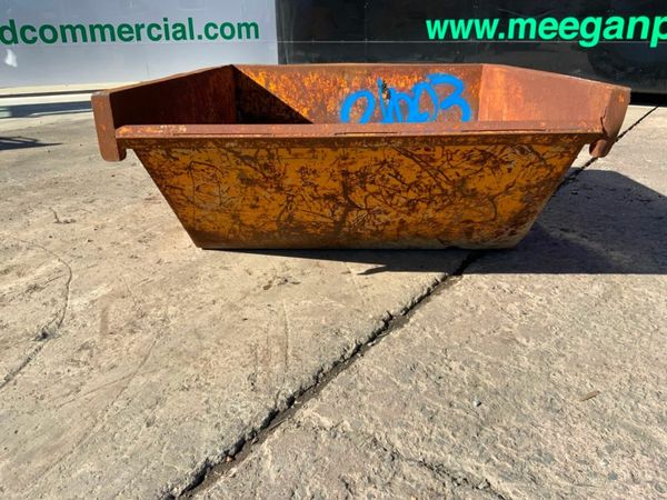 SELF TIPPING BUILDERS RUBBLE BOAT SKIP...2403. 377213238