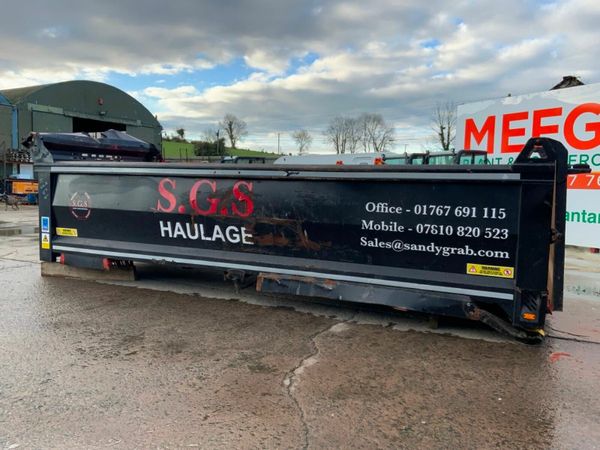 22ft STEEL TIPPING BODY.33.5 CHASSIS RAIL..139V 377213455