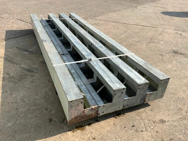 3000 MEVA FORMWORK INTERNAL CORNERS...979 377213409