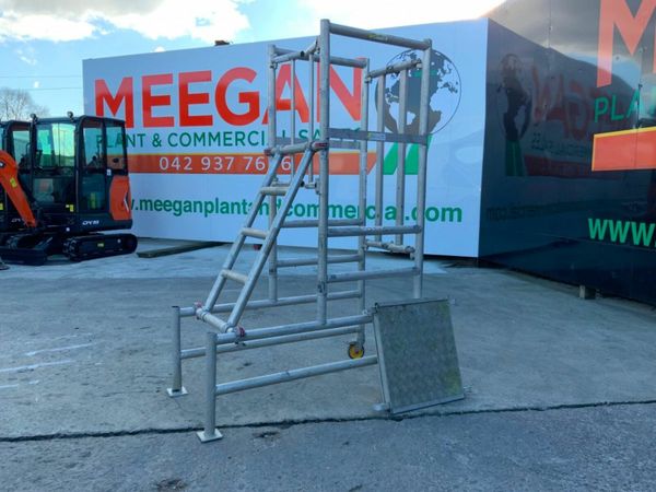 ALUMINIUM ACCESS PLATFORM / PODIUM....1121 377213549