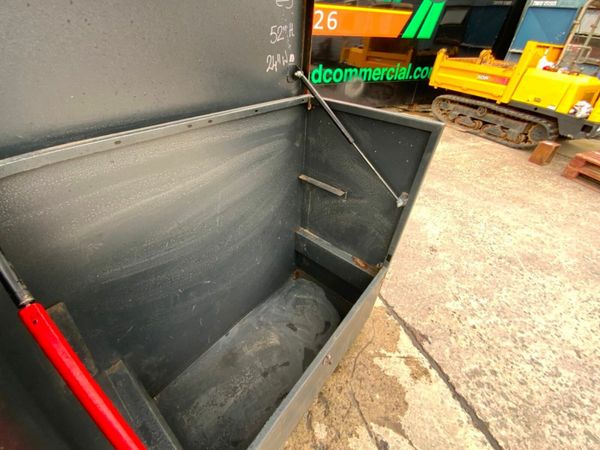 ARMORGARD TOOL STORAGE CHEST......1238. 377213651