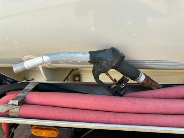 2014 DAF LF180 FUEL TANKER ...8000 LTR 12 Ton 377213981