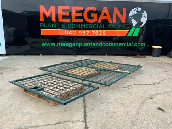 DOUBLE WIRE ENTRANCE GATES / FENCING.....160. 377214048