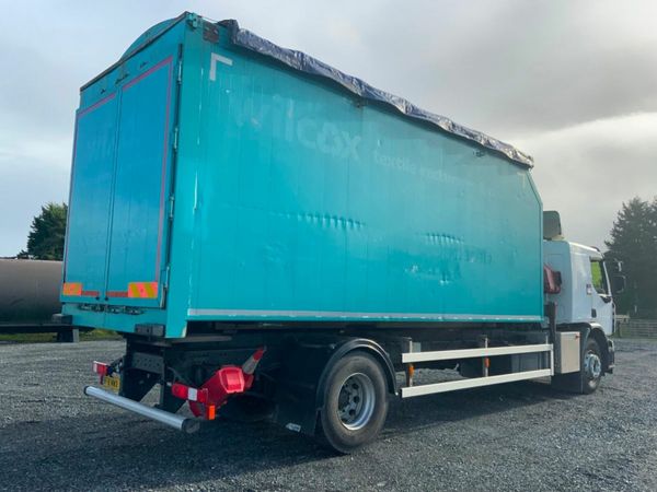 Renault C 2018..... C250 HIAB TIPPER BODY......182 377214189