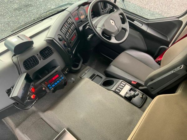 Renault C 2018..... C250 HIAB TIPPER BODY......182 377214198