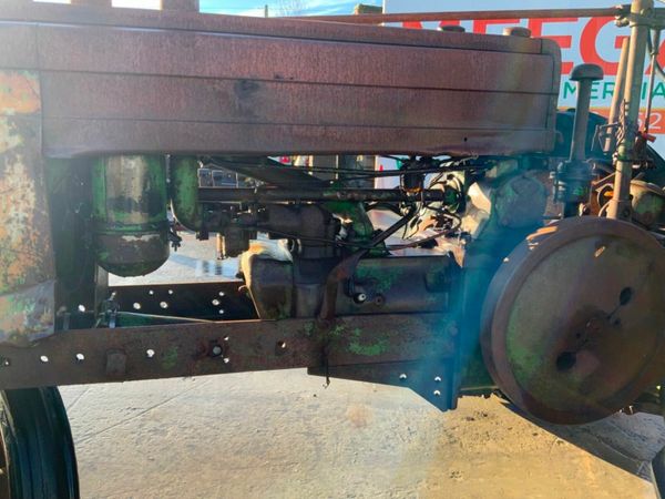 *** JOHN DEERE MODEL A .....BARN FIND  **** 377214344