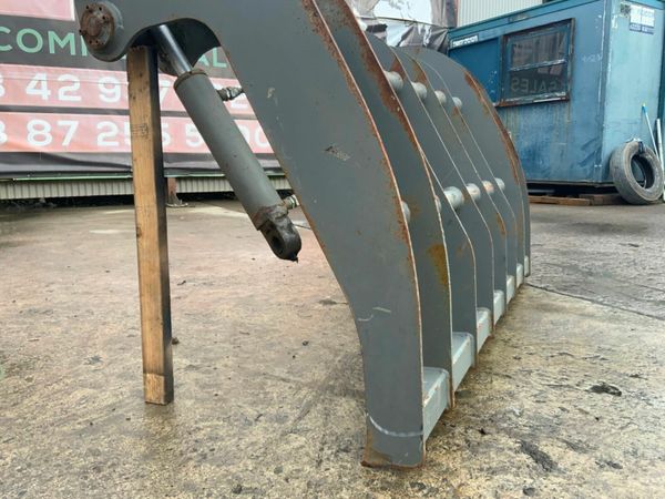 LOADER BUCKET HYDRAULIC GRAPPLE....693. 377214785