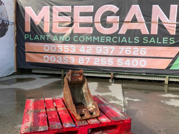 12" MINI DIGGER BUCKET......30mm PINS......128 377214979