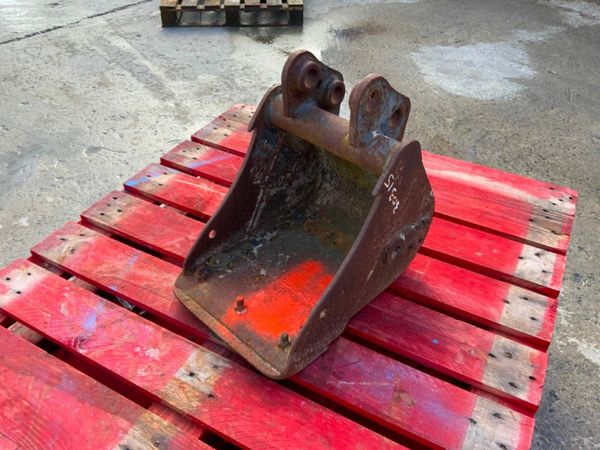 12" MINI DIGGER BUCKET......30mm PINS.... 30315 377214911