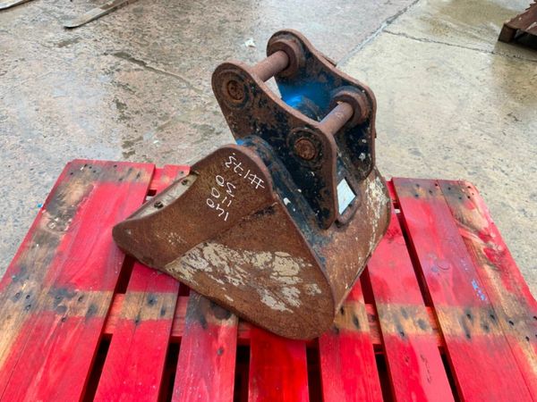 12" MINI DIGGER BUCKETS.......30mm.......173. 377215008