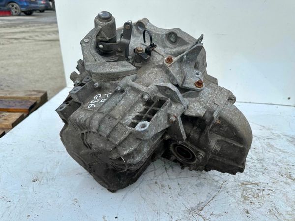 OPEL INSIGNIA  1.8 PETROL GEARBOX .... P8G36 377215177