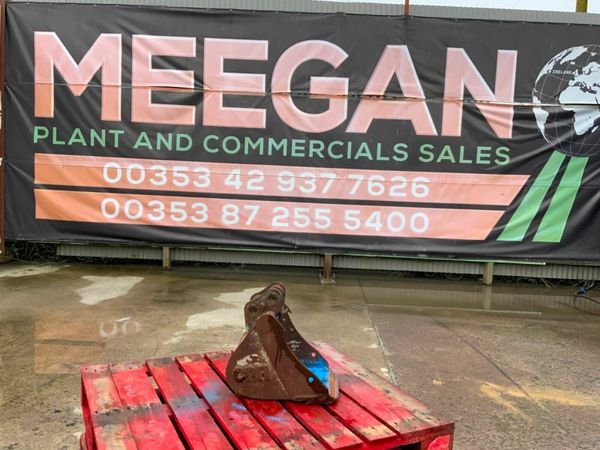 12" MINI DIGGER BUCKET......30mm PINS......1227/2 377215199