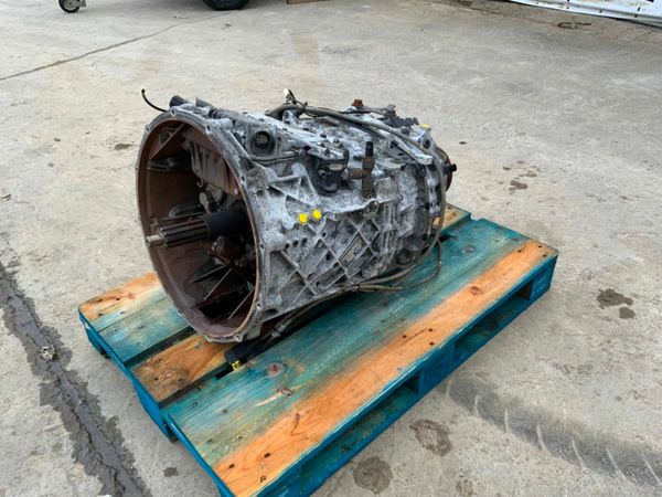 DAF CF 12 SPEED ZF /  ASTRONIC GEARBOX.   AS 2330 377215354
