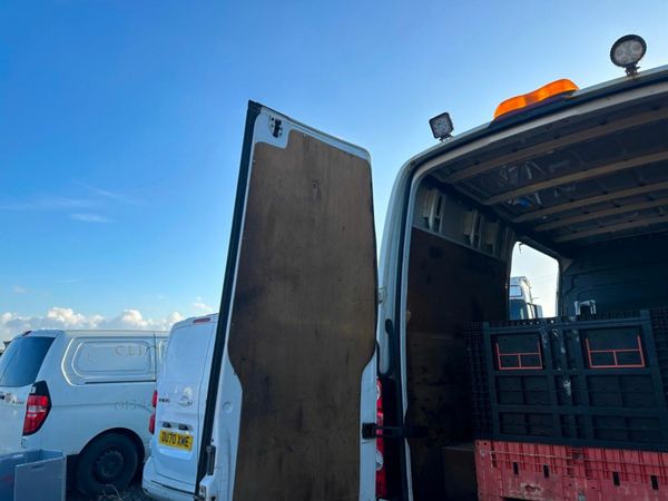 2015 VW CRAFTER / SPRINTER 2 X REAR DOORS 377215431