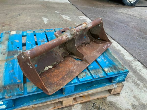 39" MINI DIGGER GRADING BUCKET...HARFORD. 377215589