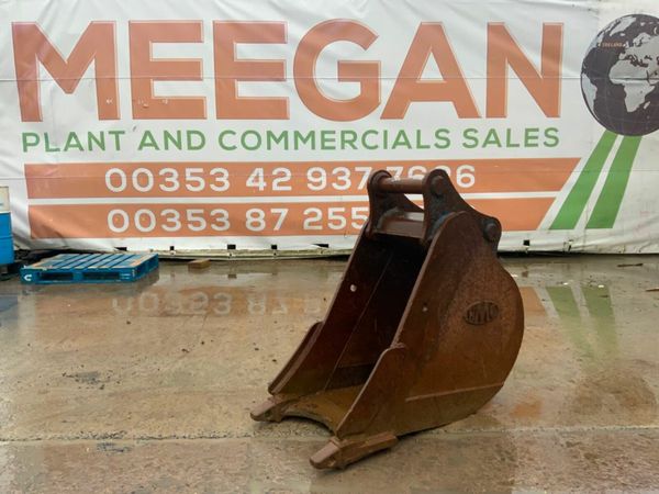 24" BMC DIGGING BUCKET......80mm PINS....501mh. 377215675