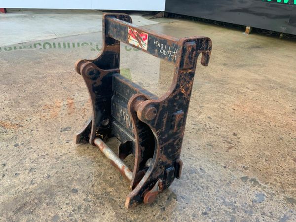 MATBRO LOADER INTERFACE ATTACHMENT......498. 377215629