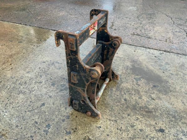 MATBRO LOADER INTERFACE ATTACHMENT......498. 377215638