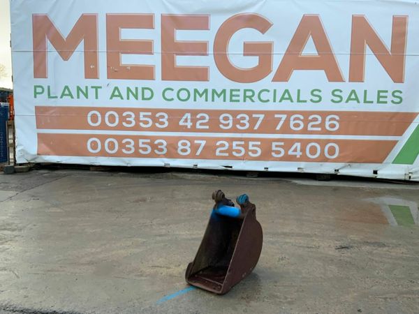 12" MINI DIGGER BUCKET....30mm PINS....180120. 377215719