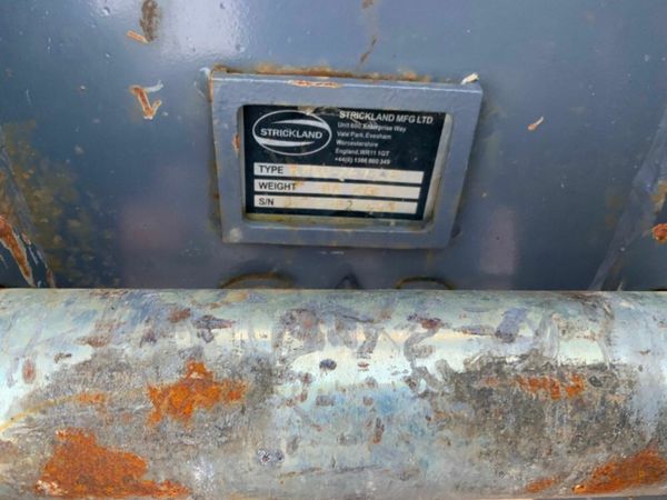 24" STRICKLAND BUCKET.....50mm PINS.....GAP24. 377215734