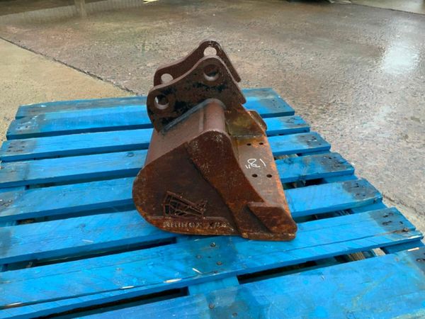 18" RHINOX GUMMY BUCKET....30mm PINS.....15. 377215848