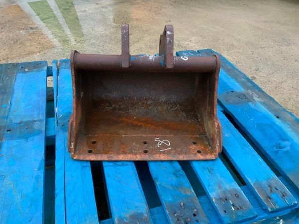 18" RHINOX GUMMY BUCKET....30mm PINS.....15. 377215850