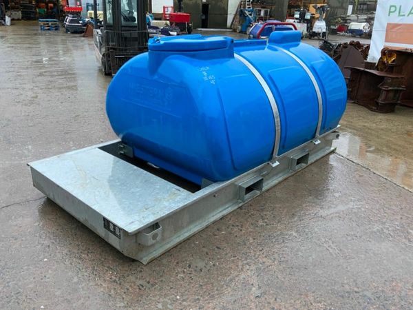 2000lt WESTERN water BOWSER.....GALV SKID......127 377215826