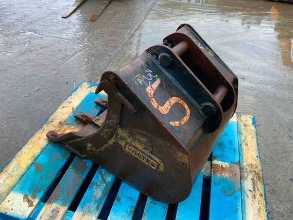 24" SCOOP BUCKET.......45mm PINS.....1202/24 377216046