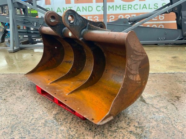 7ft GRADING BUCKET......90mm PINS.....A31 377216067