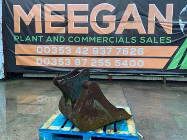 24" DIGGING BUCKET...50mm PINS......1205/24. 377216028