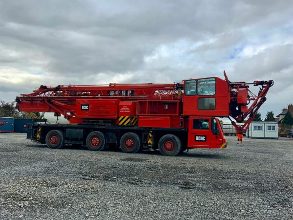 2004 SPIERINGS SK488-AT4 MOBILE TOWER CRANE. 377216175