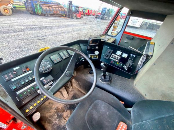 2004 SPIERINGS SK488-AT4 MOBILE TOWER CRANE. 377216180