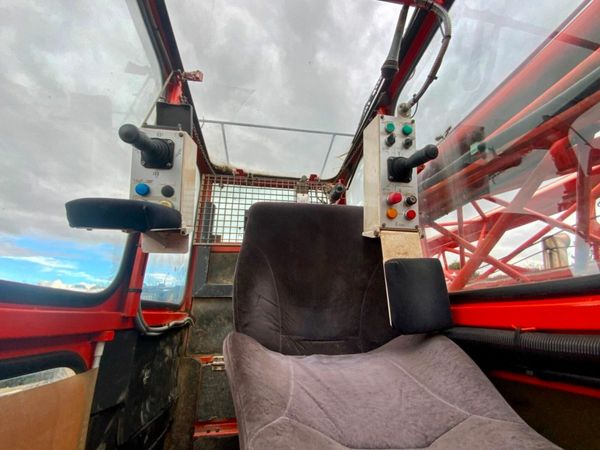 2004 SPIERINGS SK488-AT4 MOBILE TOWER CRANE. 377216189