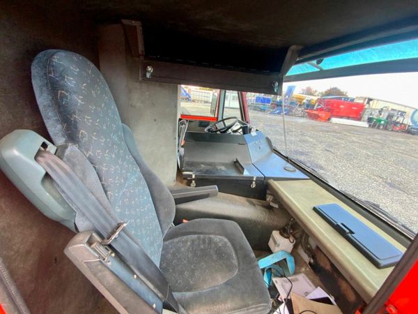 2004 SPIERINGS SK488-AT4 MOBILE TOWER CRANE. 377216193