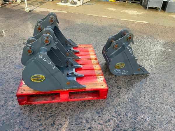 18" STRICKLAND DIGGING BUCKETS...35mm PINS...1210 377216255