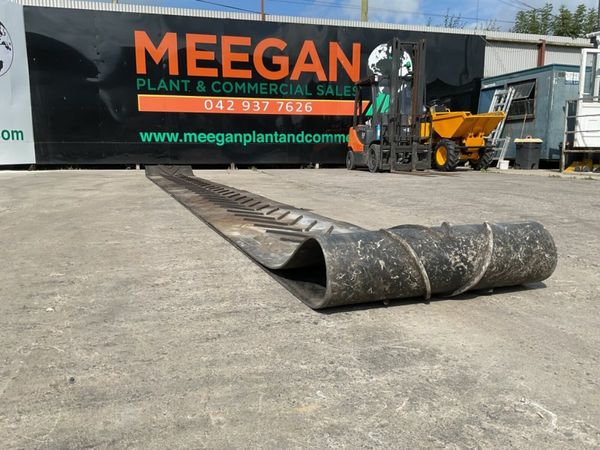 UNUSED TEREX  CRUSHER / SCREENER BELT.....523. 377216280