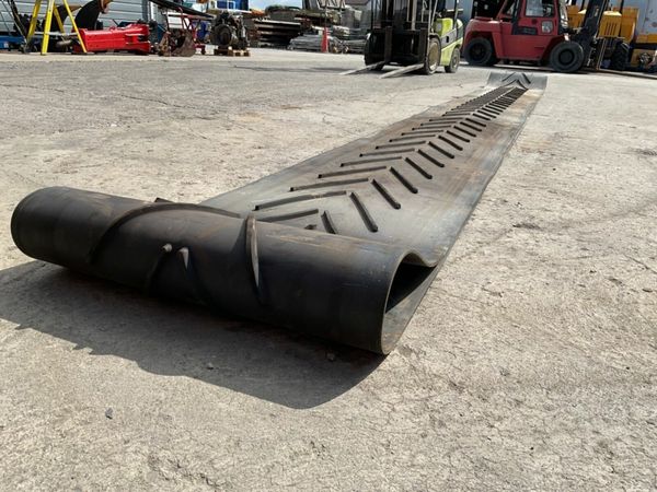 UNUSED TEREX  CRUSHER / SCREENER BELT.....523. 377216287