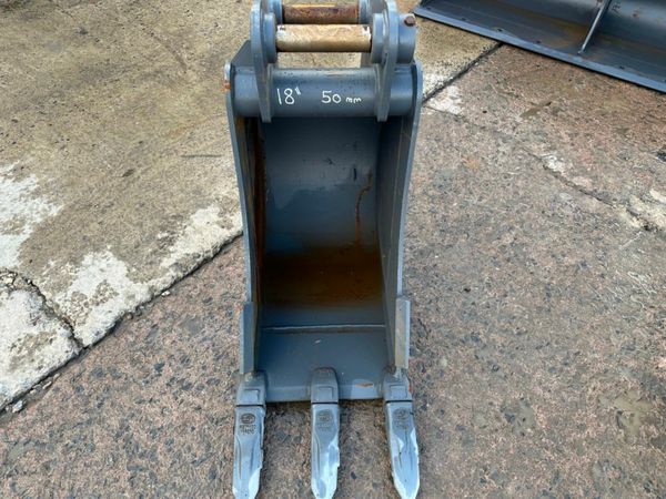 NEW 18" STRICKLAND BUCKET 50MM.....1213-2 377216227