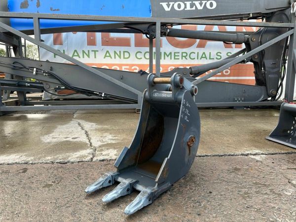 NEW 18" STRICKLAND BUCKET 50MM.....1213-2 377216236